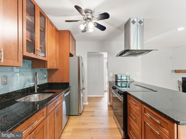 11404 TURNMILL LN, Reston, VA 20191