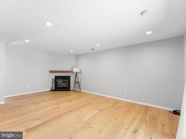 11404 TURNMILL LN, Reston, VA 20191