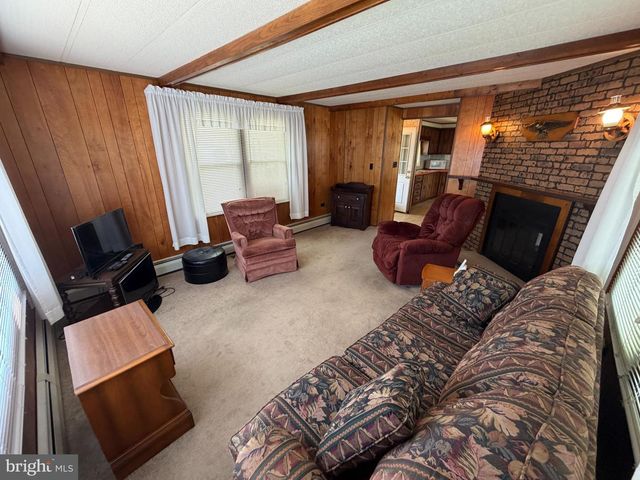 27 RIDGEWOOD MNR, Manheim, PA 17545