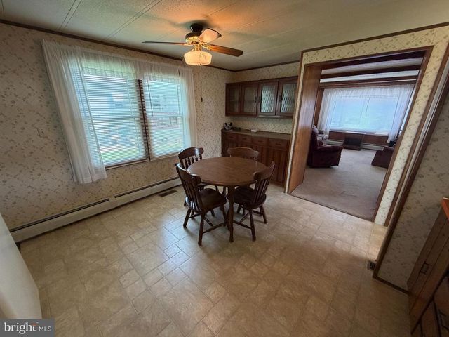 27 RIDGEWOOD MNR, Manheim, PA 17545