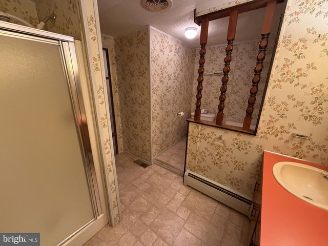 27 RIDGEWOOD MNR, Manheim, PA 17545