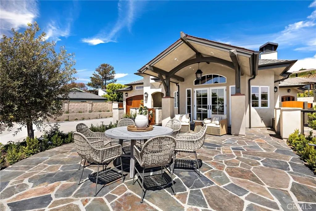 3002 Dorn Court, Laguna Beach, CA 92651