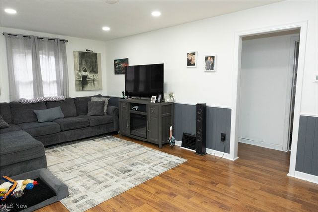 3508 Lindberg Way, Weirton, WV 26062