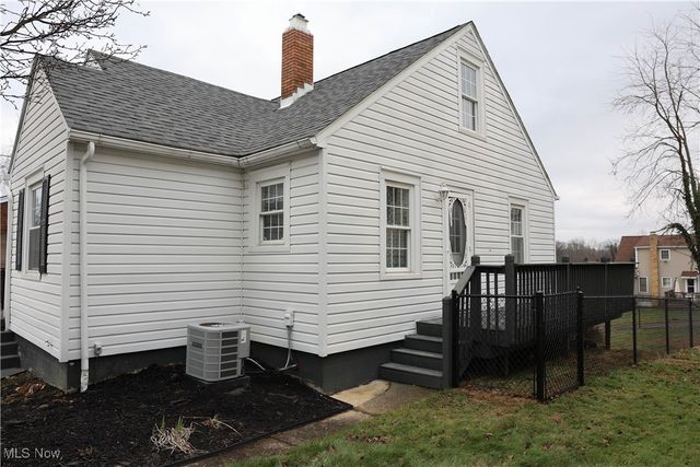 3508 Lindberg Way, Weirton, WV 26062