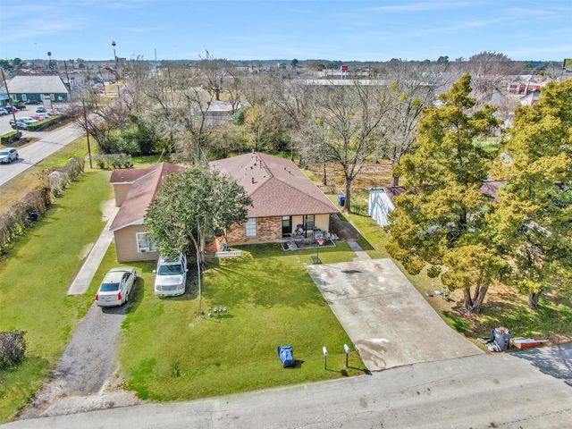 308 Lawrence Street A, Tomball, TX 77375