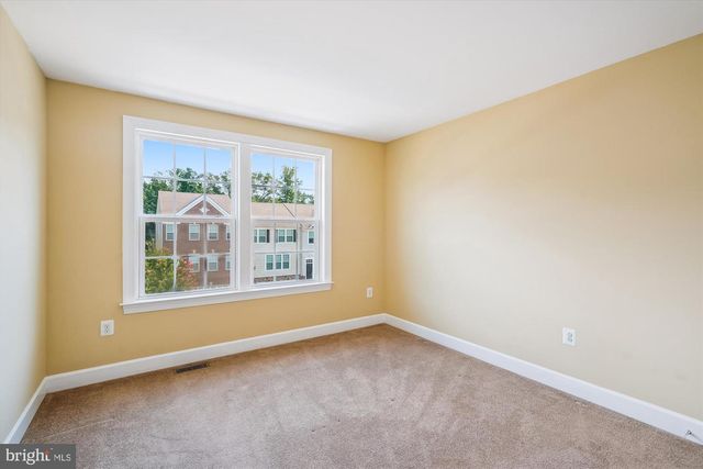 16726 SHACKLEFORD WAY, Woodbridge, VA 22191