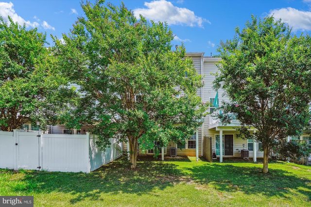 16726 SHACKLEFORD WAY, Woodbridge, VA 22191