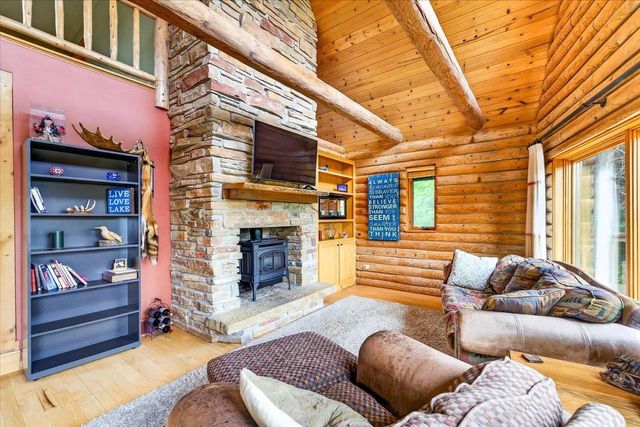 7943 Stagecoach Road, Cross Plains, WI 53528