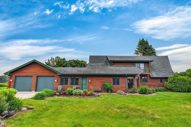 7943 Stagecoach Road, Cross Plains, WI 53528