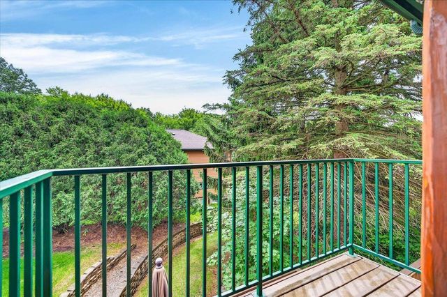 7943 Stagecoach Road, Cross Plains, WI 53528