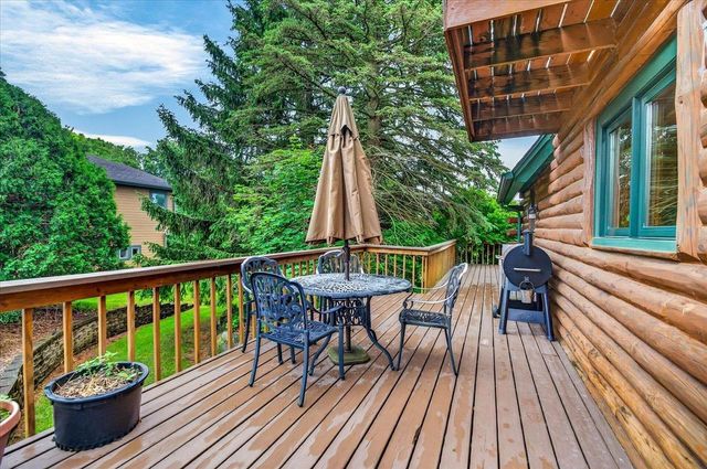 7943 Stagecoach Road, Cross Plains, WI 53528