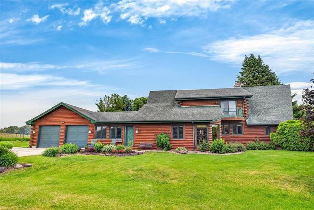 7943 Stagecoach Road, Cross Plains, WI 53528