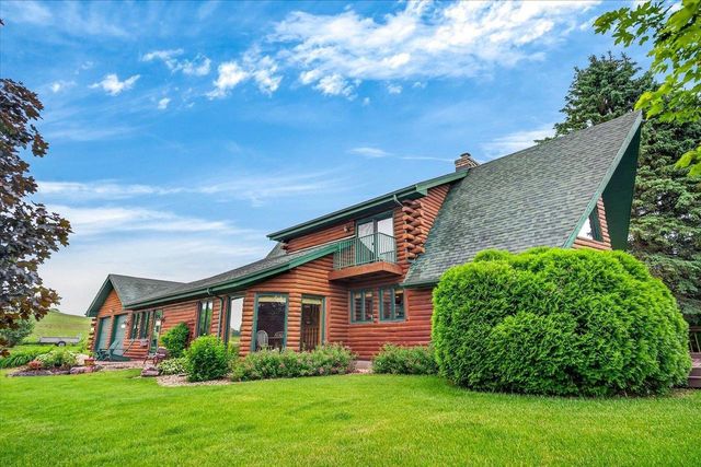 7943 Stagecoach Road, Cross Plains, WI 53528