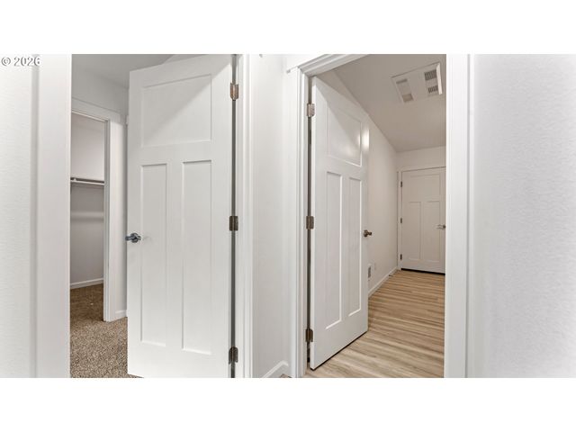 91512 Grinnell Ln, Coos Bay, OR 97420