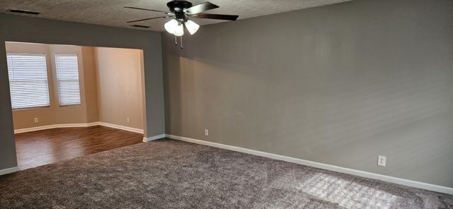 5046 Santana St, Murfreesboro, TN 37129