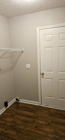 5046 Santana St, Murfreesboro, TN 37129