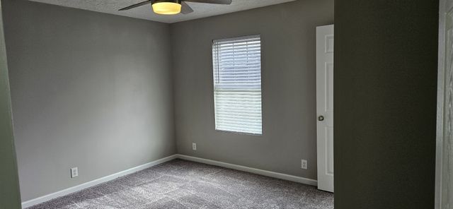 5046 Santana St, Murfreesboro, TN 37129