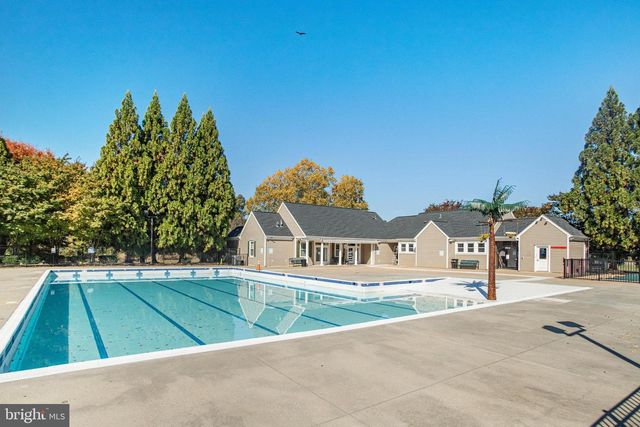 04 BROAD LAKE DR, Fredericksburg, VA 22406