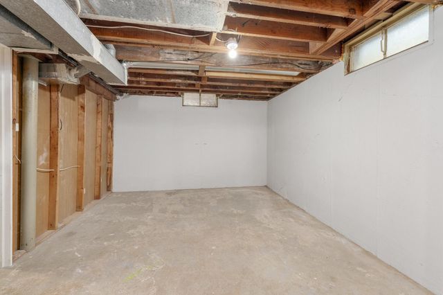 1921 E 51st St. S., Wichita, KS 67216