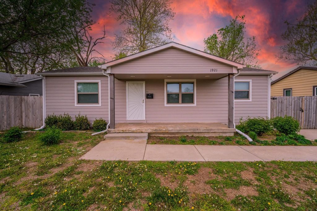 1921 E 51st St. S., Wichita, KS 67216