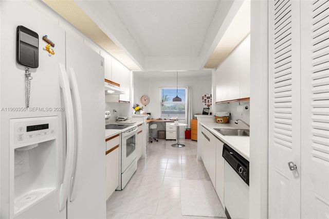 1803 Eleuthera Pt G4, Coconut Creek, FL 33066