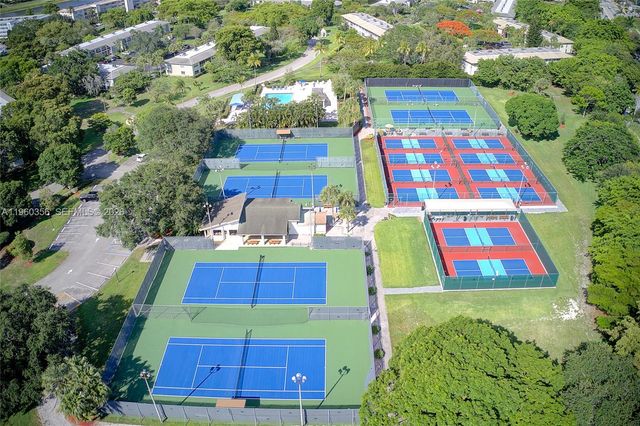 1803 Eleuthera Pt G4, Coconut Creek, FL 33066