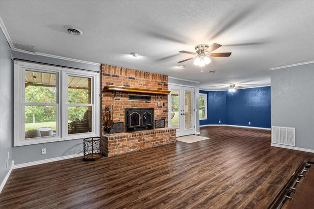 8268 Lawrence 2194, Monett, MO 65708