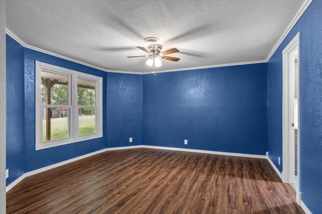 8268 Lawrence 2194, Monett, MO 65708