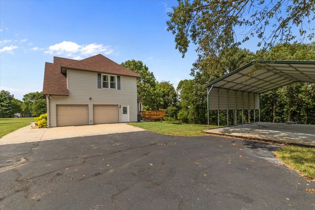 8268 Lawrence 2194, Monett, MO 65708