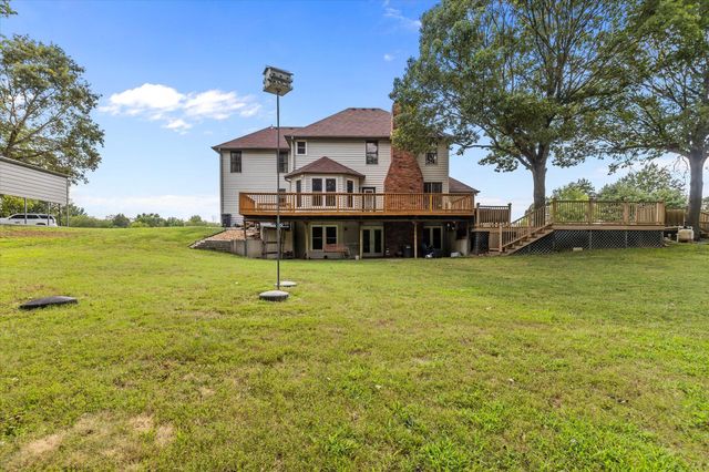 8268 Lawrence 2194, Monett, MO 65708