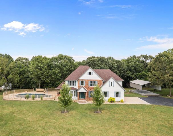 8268 Lawrence 2194, Monett, MO 65708