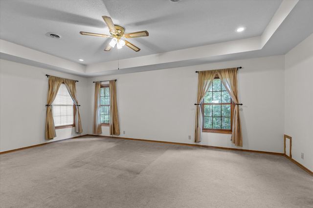 8268 Lawrence 2194, Monett, MO 65708