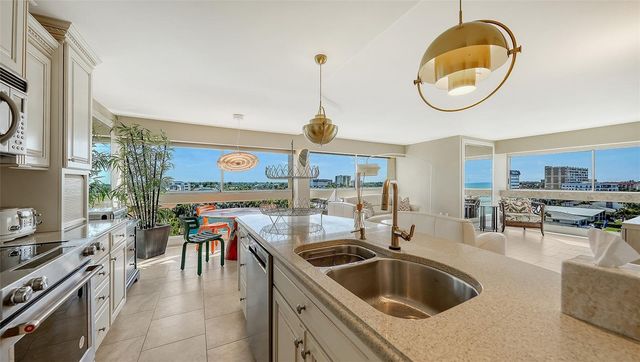 5966 MIDNIGHT PASS ROAD G-67, Sarasota, FL 34242