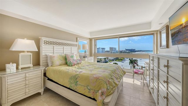 5966 MIDNIGHT PASS ROAD G-67, Sarasota, FL 34242