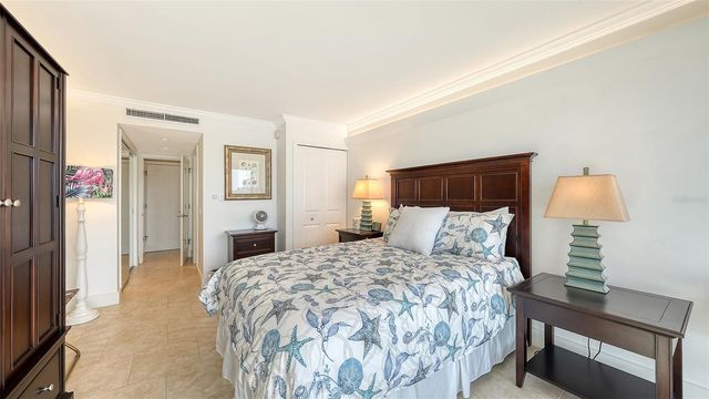 5966 MIDNIGHT PASS ROAD G-67, Sarasota, FL 34242