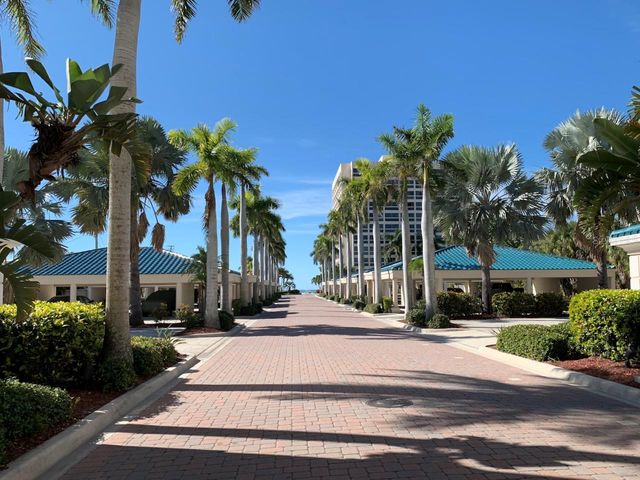 5966 MIDNIGHT PASS ROAD G-67, Sarasota, FL 34242