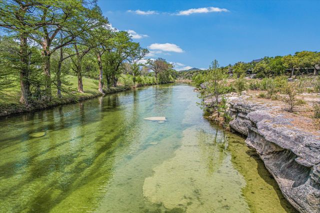 210 Hub DR, Wimberley, TX 78676