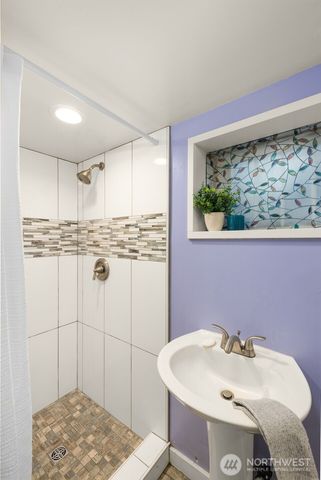 619 NW 89th Street, Seattle, WA 98117