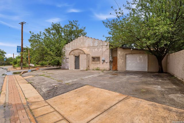 200 Mission Rd, San Antonio, TX 78210