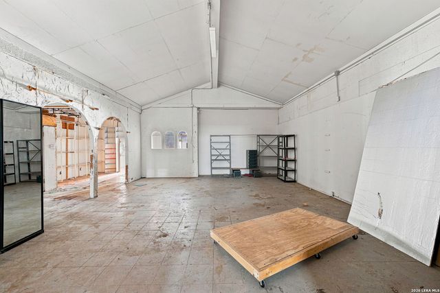 200 Mission Rd, San Antonio, TX 78210
