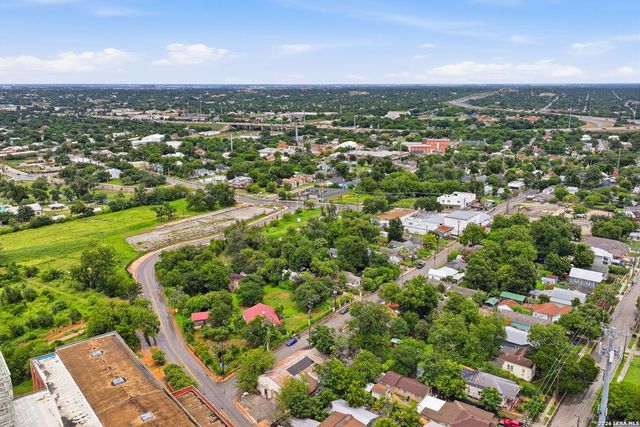 200 Mission Rd, San Antonio, TX 78210