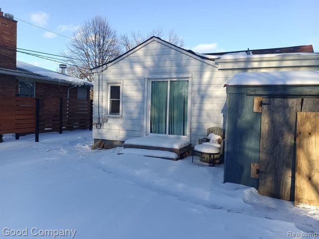 26505 Northeastern Highway, Madison Heights, MI 48071