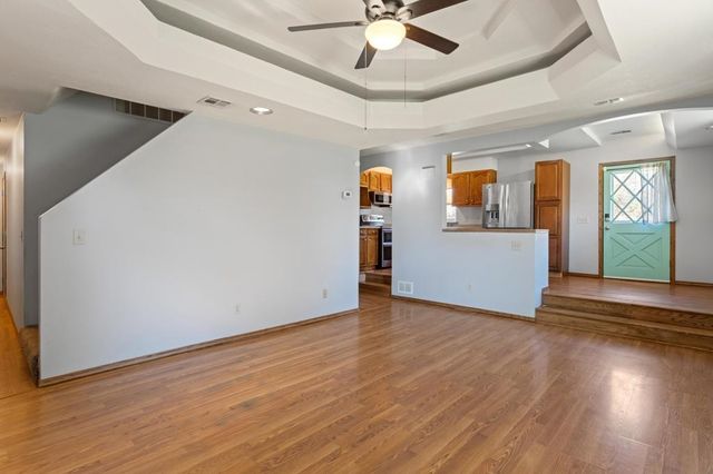 513 E Ash St, Douglass, KS 67039