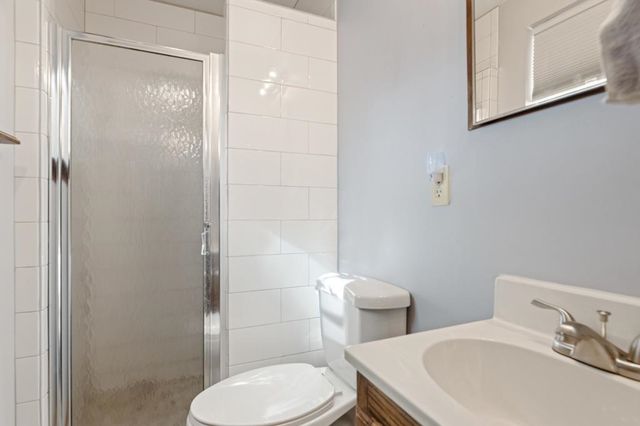 513 E Ash St, Douglass, KS 67039