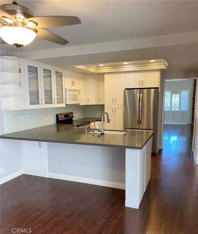 21 Seaview Dr. South, Rolling Hills Estates, CA 90274