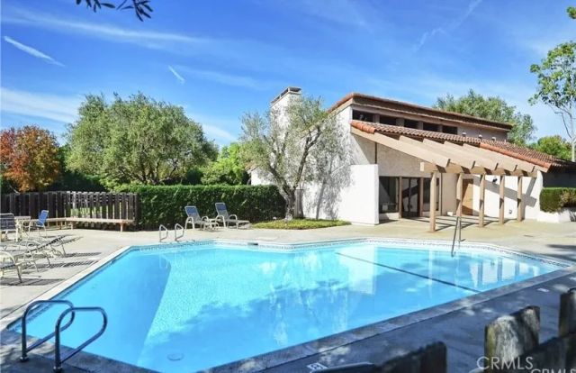 21 Seaview Dr. South, Rolling Hills Estates, CA 90274