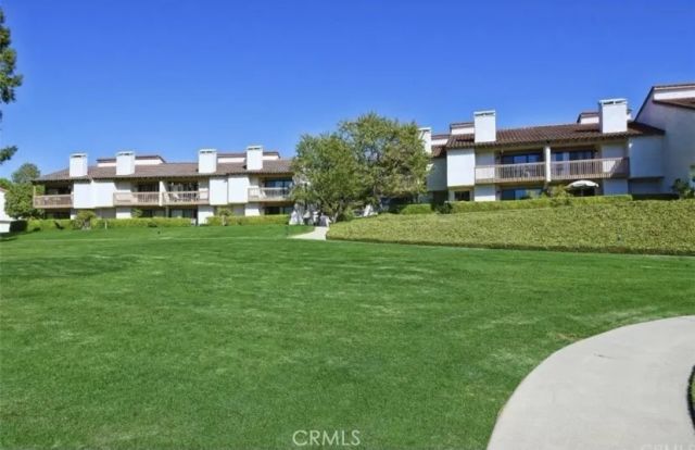 21 Seaview Dr. South, Rolling Hills Estates, CA 90274
