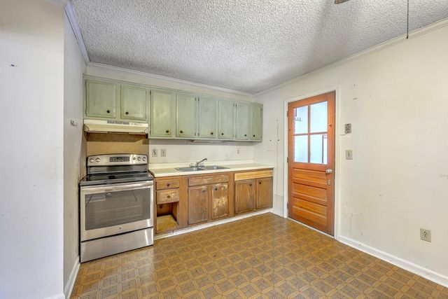 1218 Dennis Boulevard, Moncks Corner, SC 29461