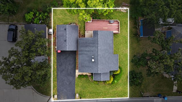 13151 NW Lake Shore Drive, Cedar Lake, IN 46303