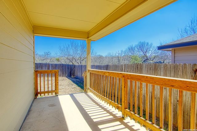 7614 Eclipse Mark, San Antonio, TX 78252